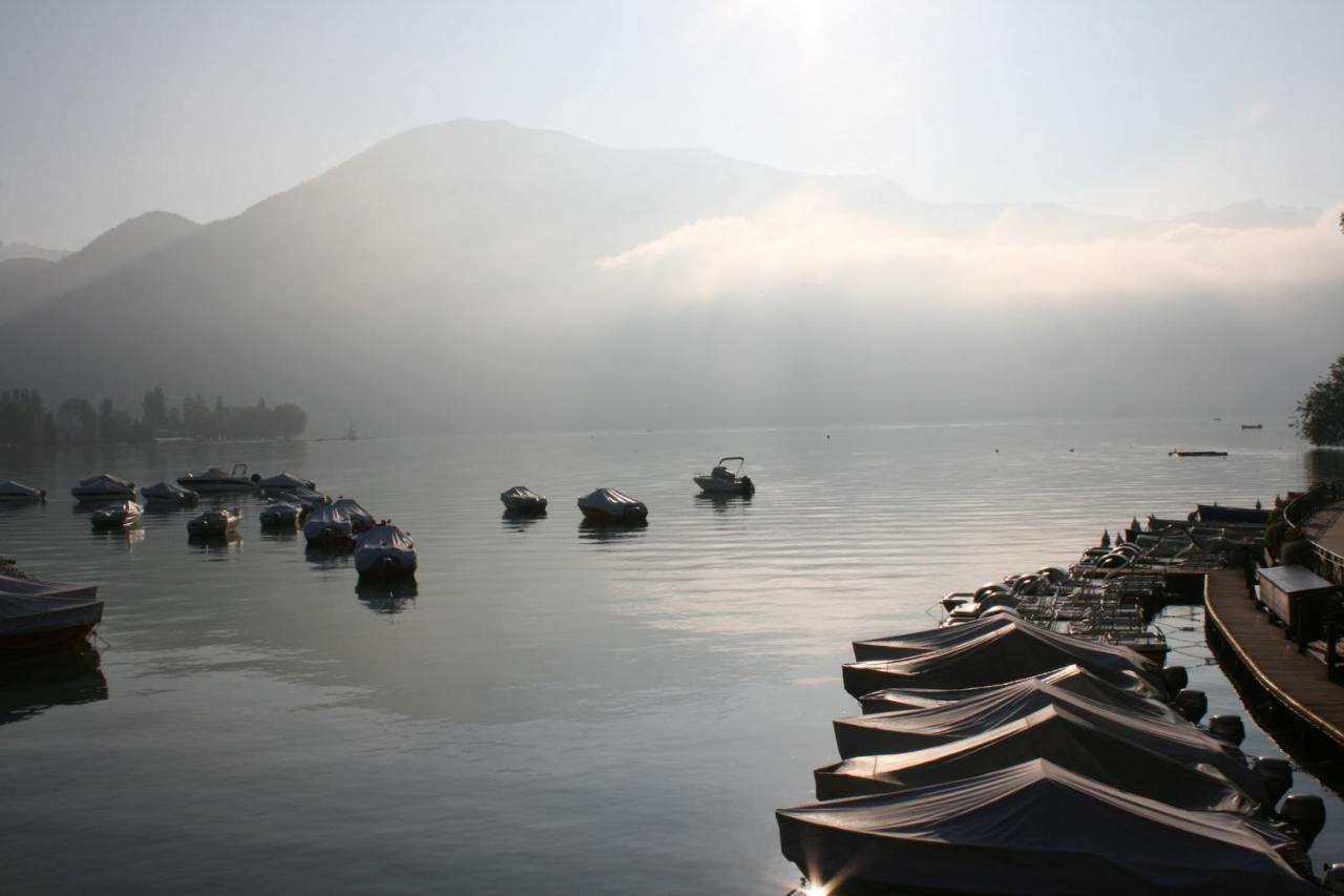 Le Grand Large - Apartment Parking & Balcony By The Lake Modern Bright Annecy Eksteriør bilde